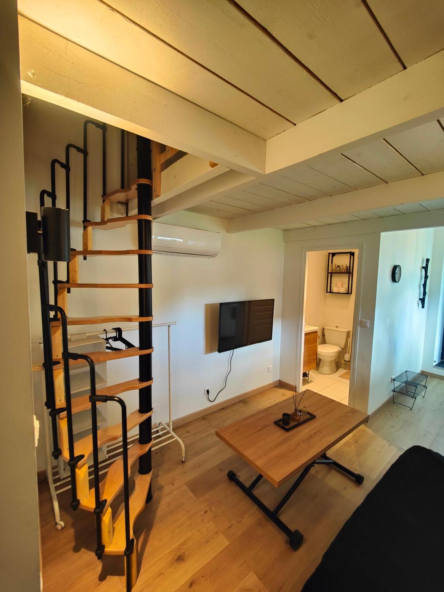 Maisonette Proche De Fontainebleau Ville-Saint-Jacques Екстер'єр фото
